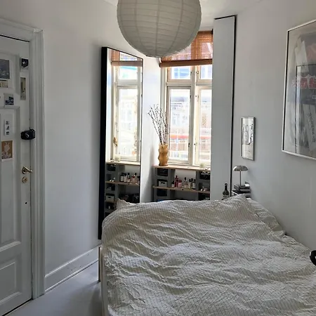 Bright In Apartmán